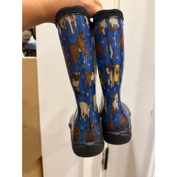 SLOGGER Womens Size 6 Blue Goat Print Rain Boots Waterproof Garden Whimsical - Picture 2 of 4